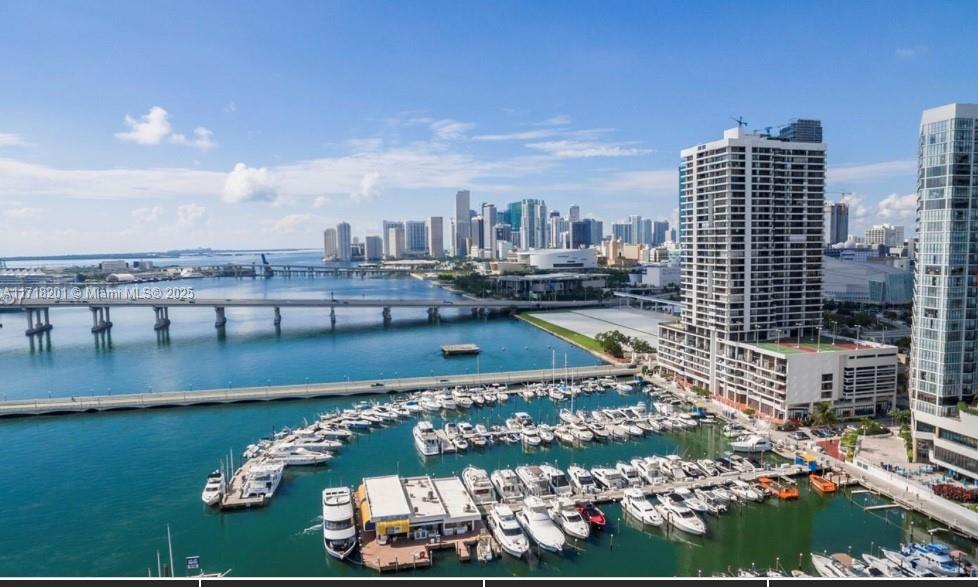 VENETIA CONDO - Residential