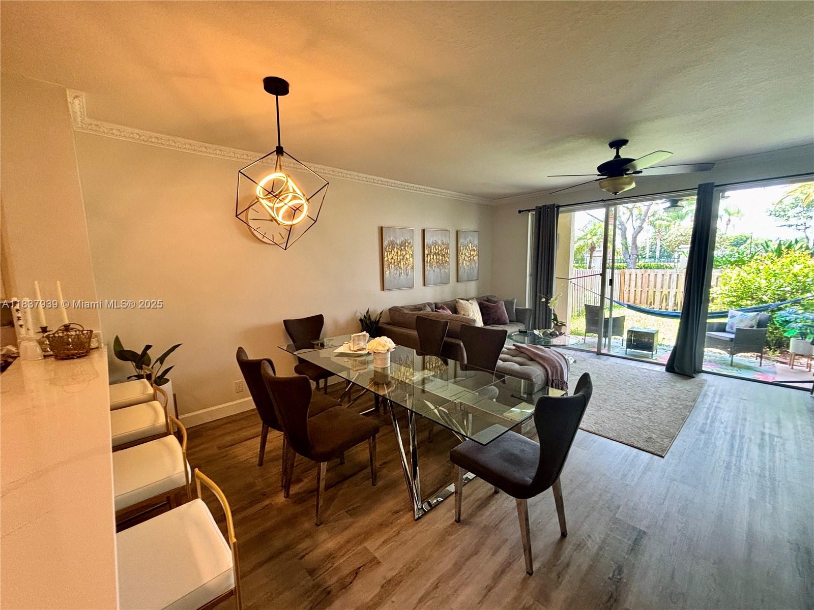 8143 Bellagio Ln 8143