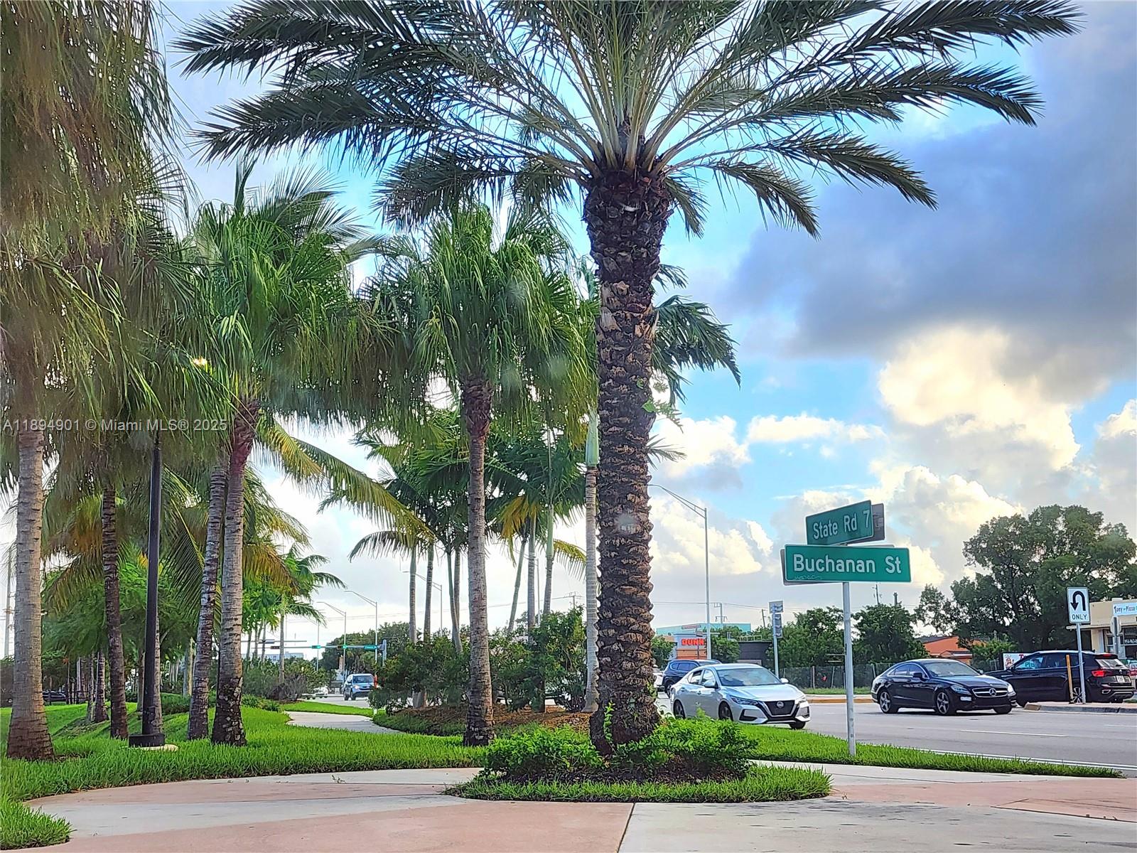 HOLLYWOOD BEACH GARDENS - Residential Lease