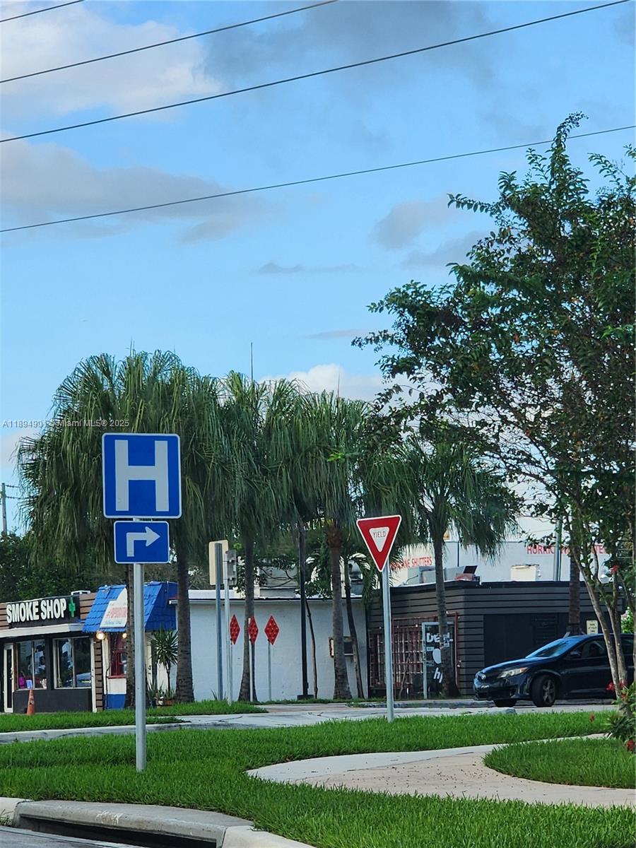 HOLLYWOOD BEACH GARDENS - Residential Lease