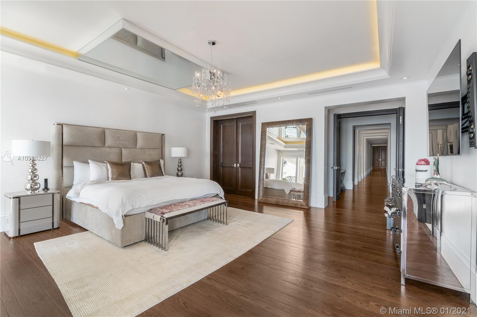 CRYSTAL VIEW - Residential