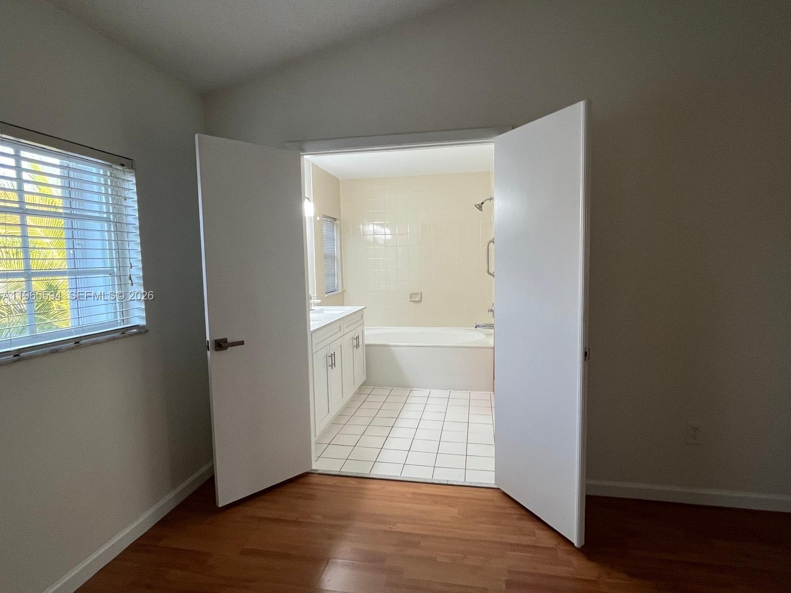 CHARLESTOWNE - Residential Lease