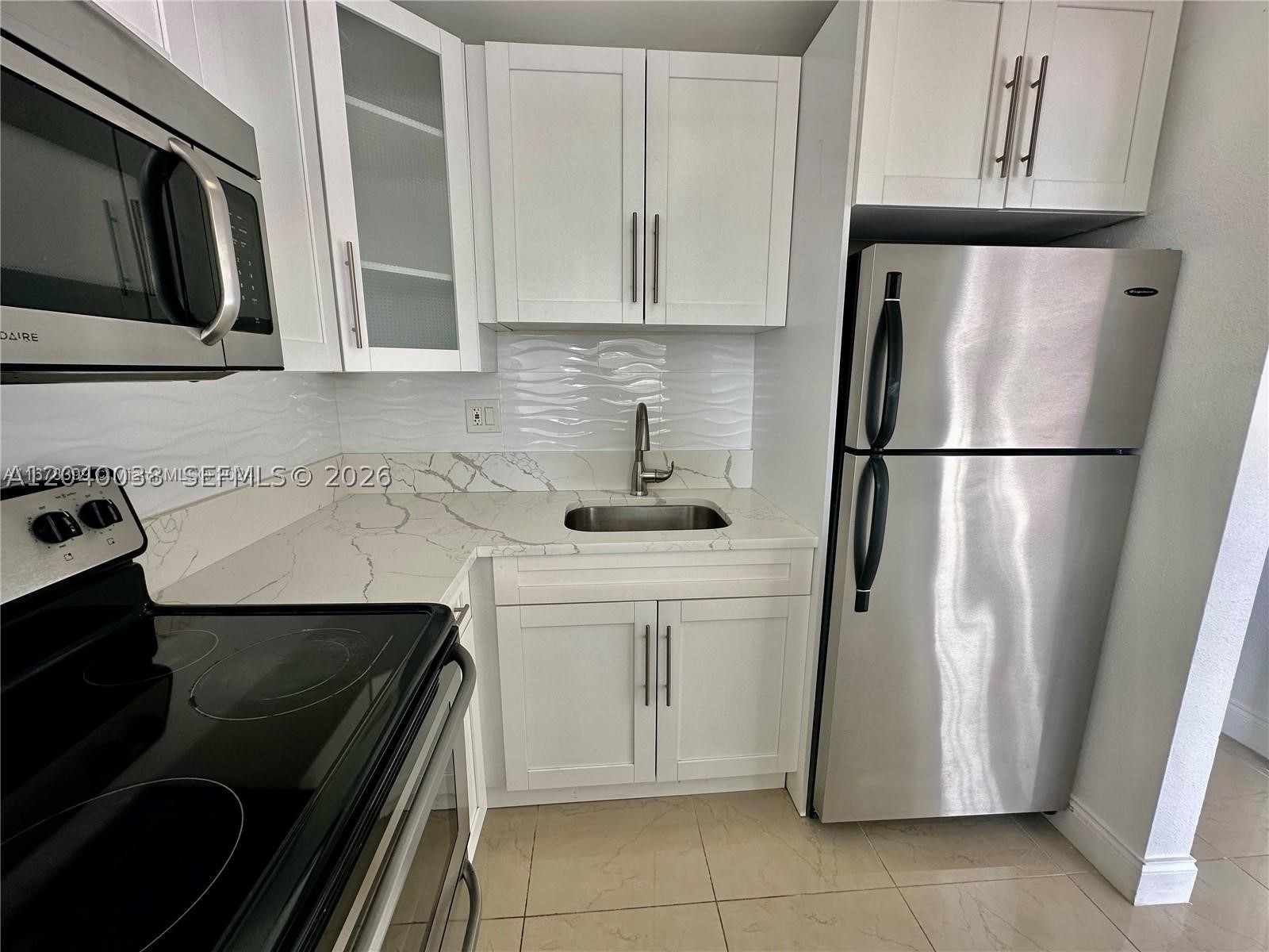 241 SE 9th Ave 207
