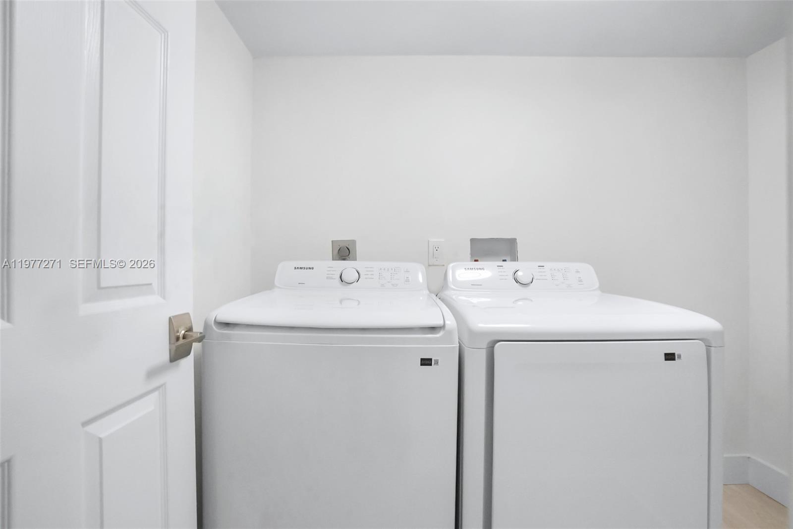 LA MIRADA AT BOCA POINTE - Residential Lease