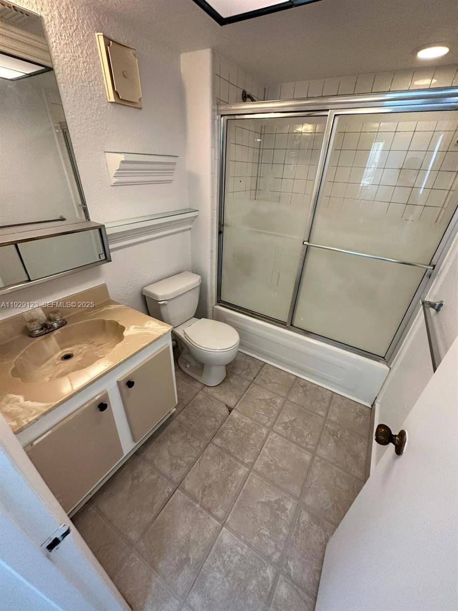 VERSAILLES GARDENS CONDO - Residential