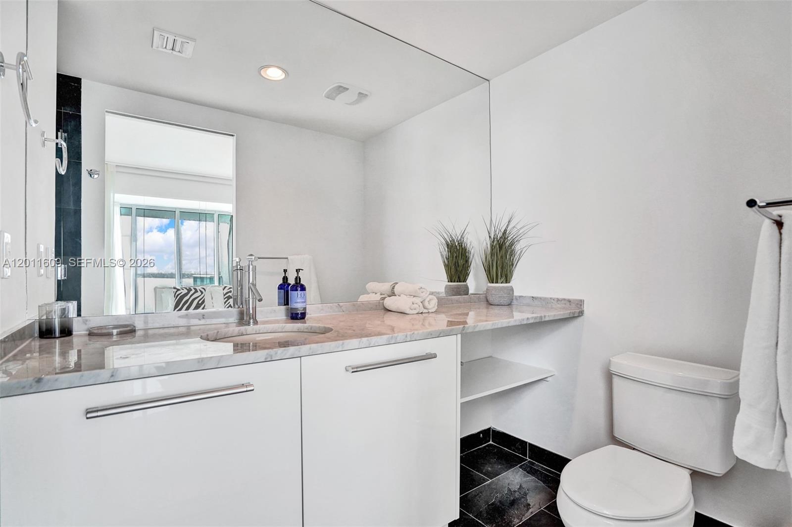 900 BISCAYNE BAY CONDO - Residential