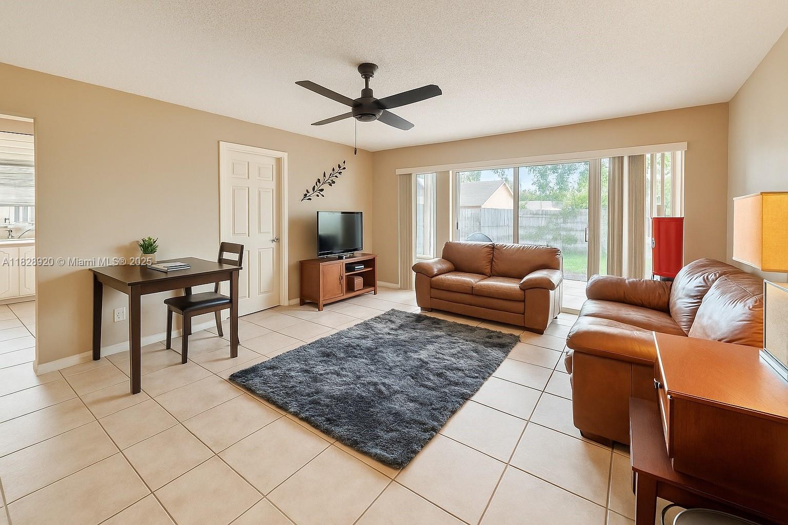 7523 W Sunrise Blvd B2