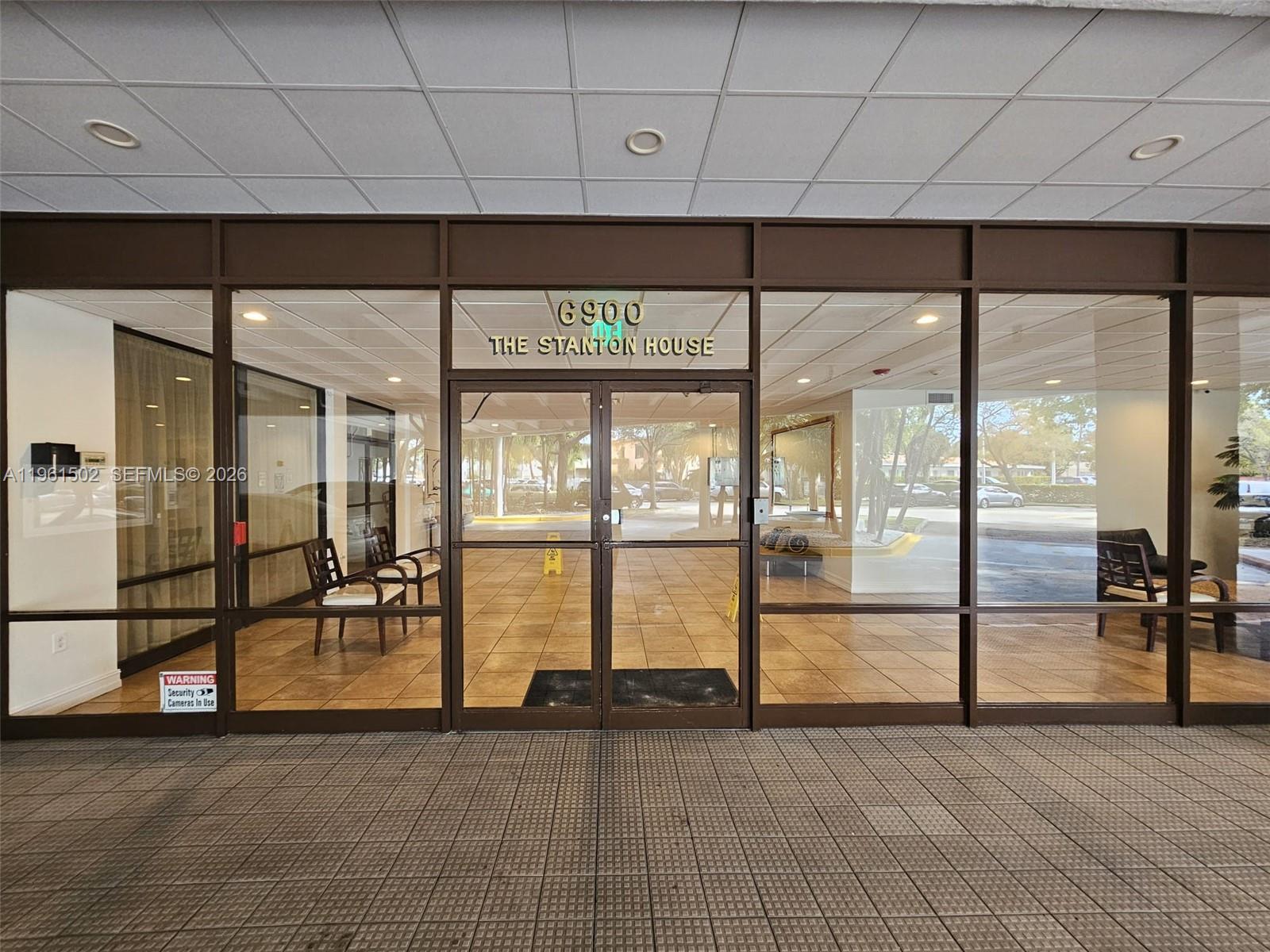 STANTON HOUSE CONDO - Residential