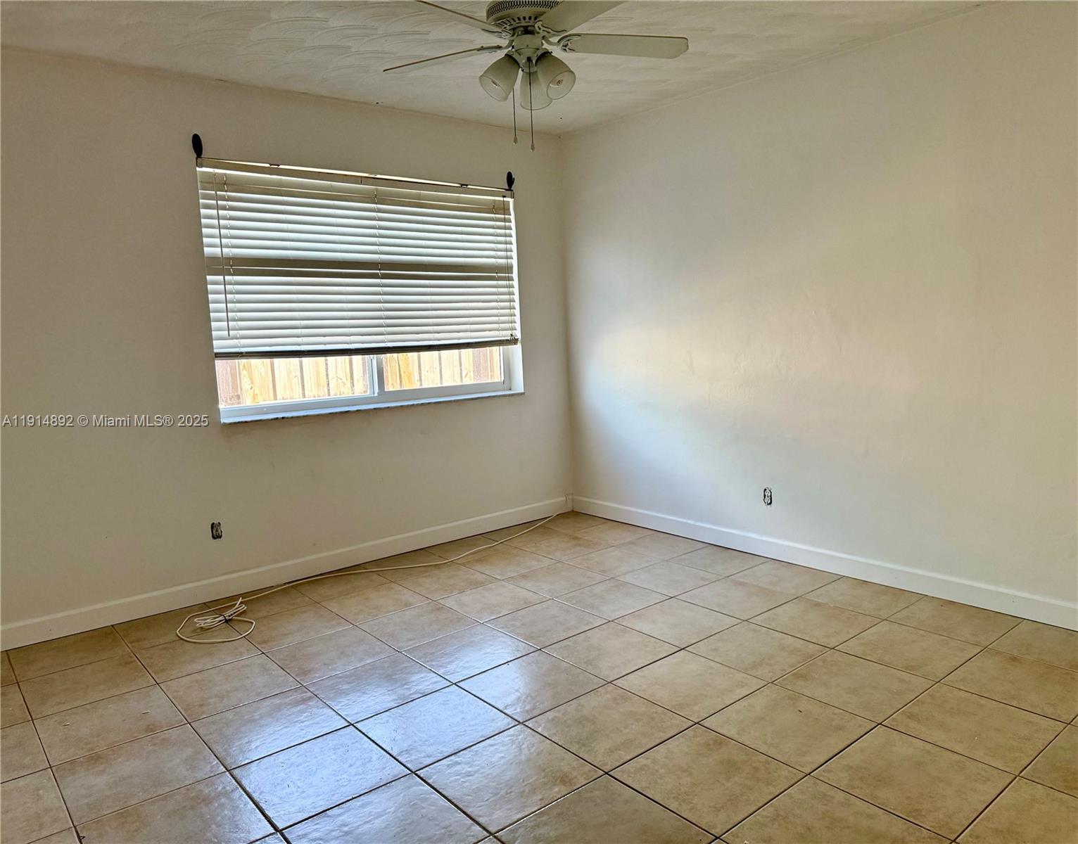 BOULEVARD HEIGHTS SEC 1 - Residential Lease