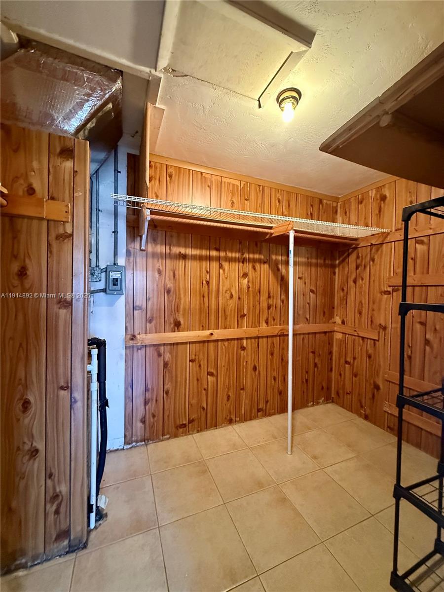 BOULEVARD HEIGHTS SEC 1 - Residential Lease