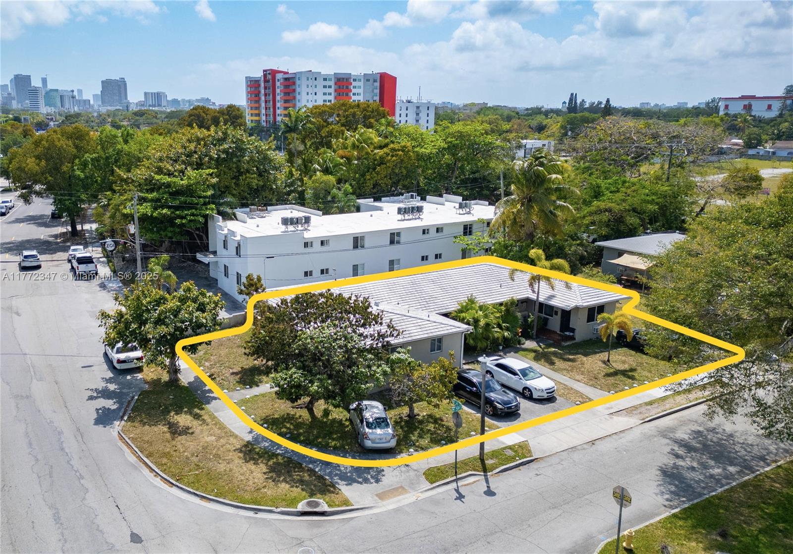 View photos, virtual tours, details... 5898 NE 4th Ct