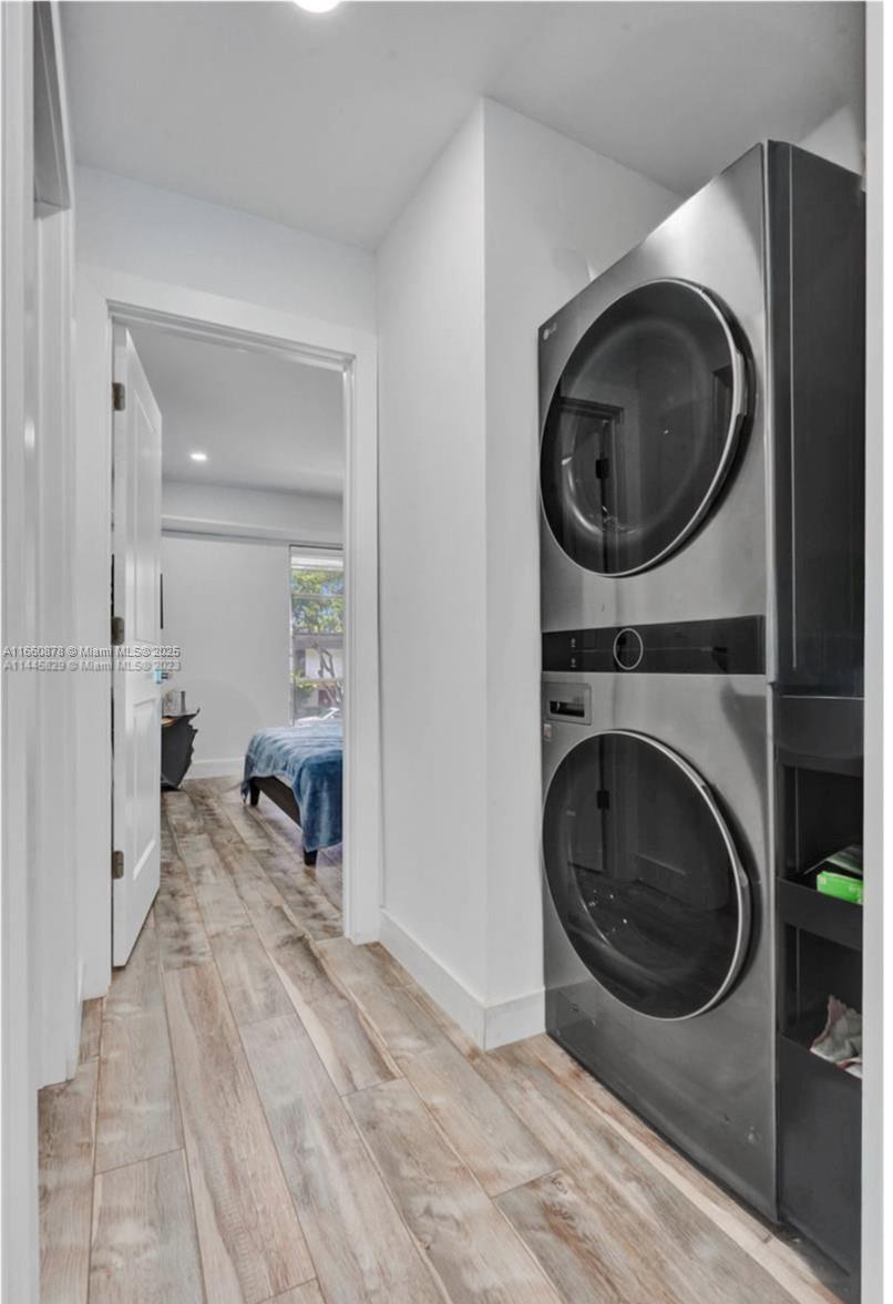 HOLLYWOOD GARDENS CONDOMI - Residential