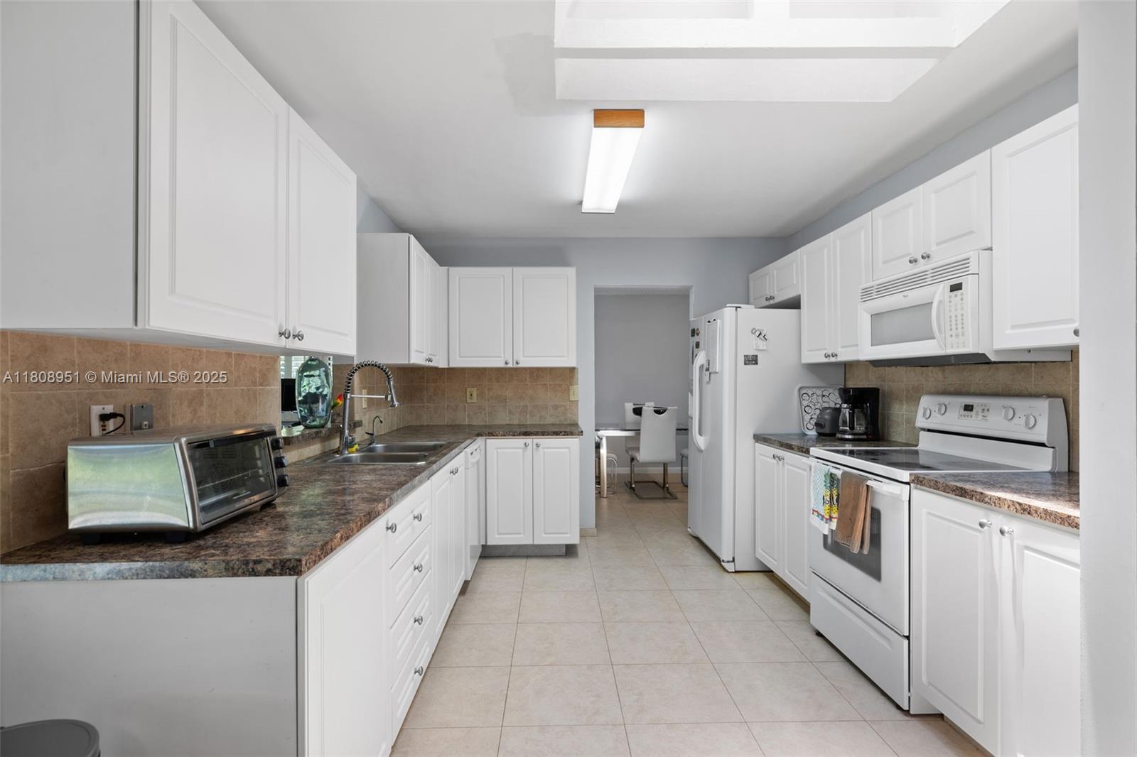 RAINBERRY BAY SEC 1 - Residential