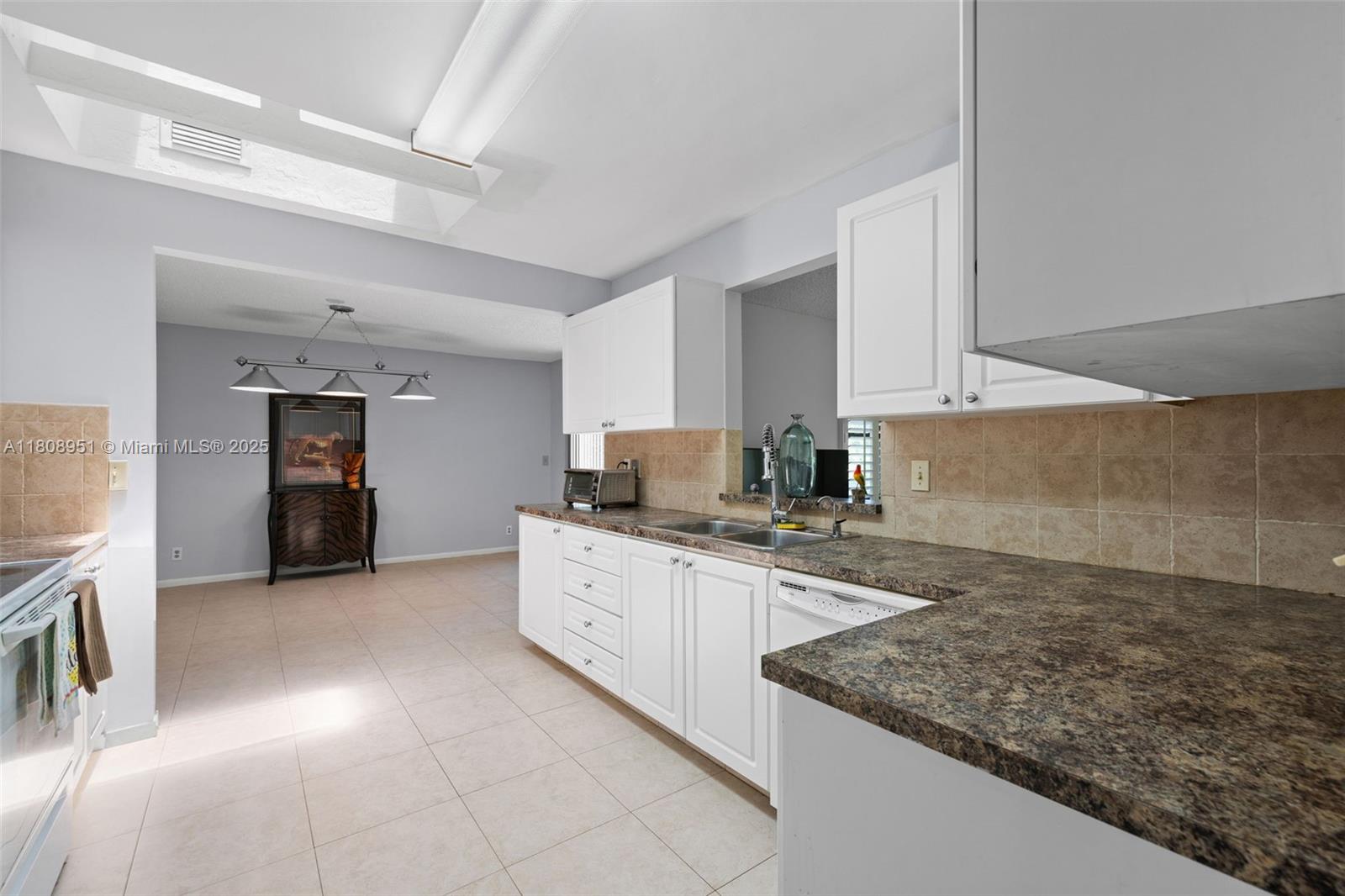 RAINBERRY BAY SEC 1 - Residential