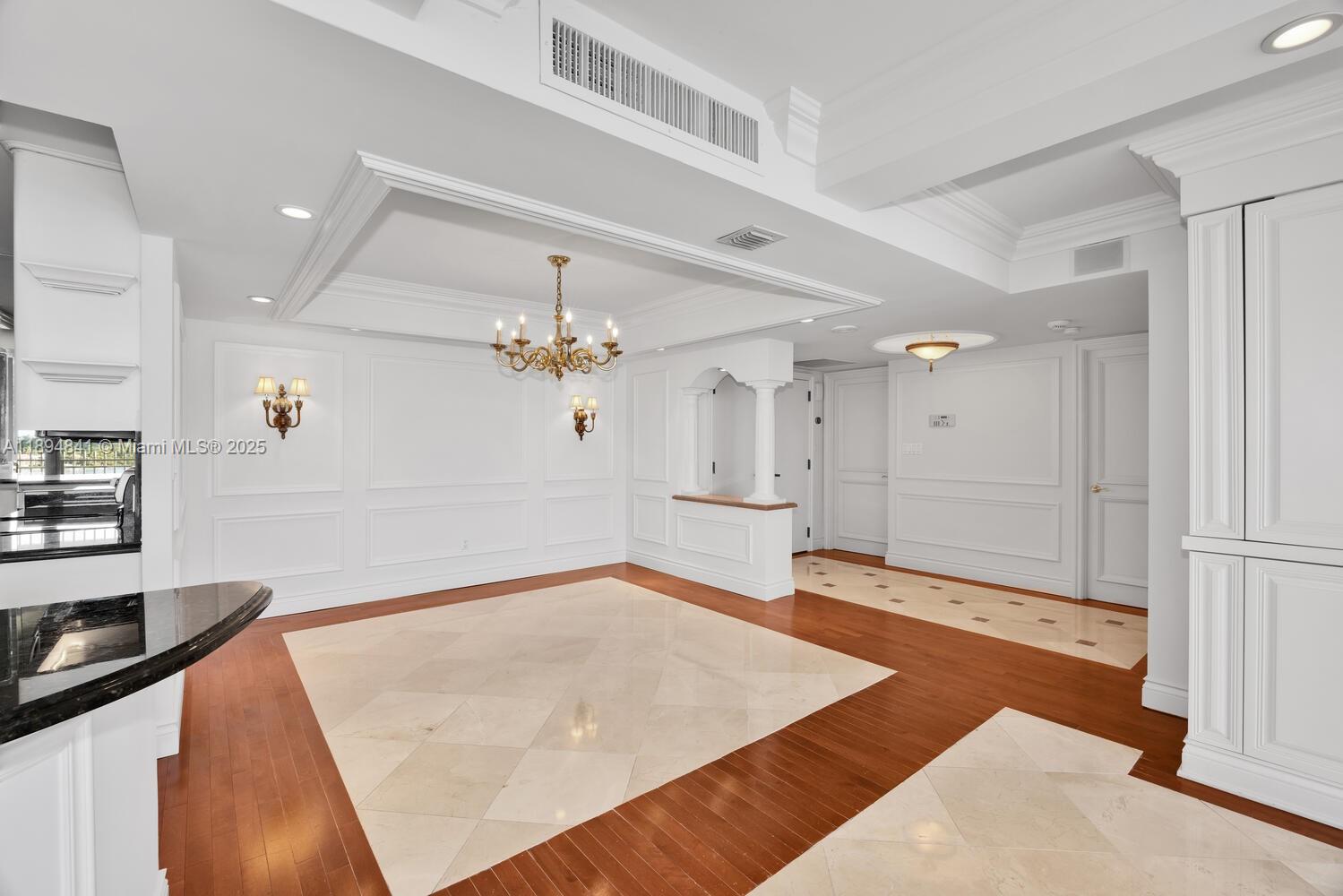 1 Grove Isle Dr A804