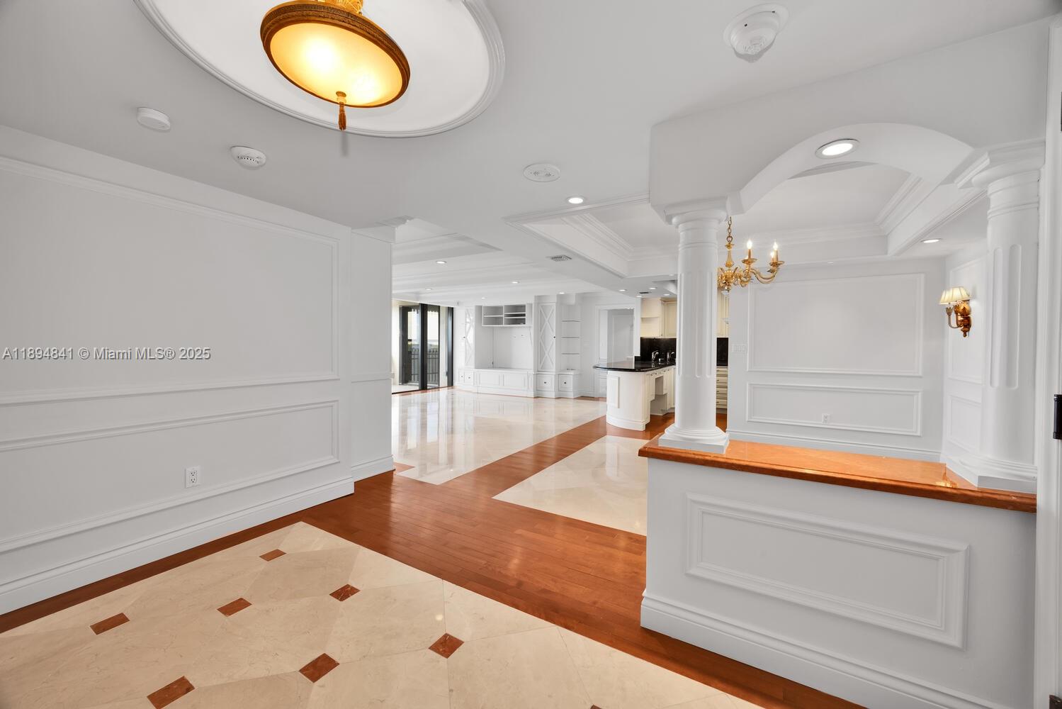 1 Grove Isle Dr A804