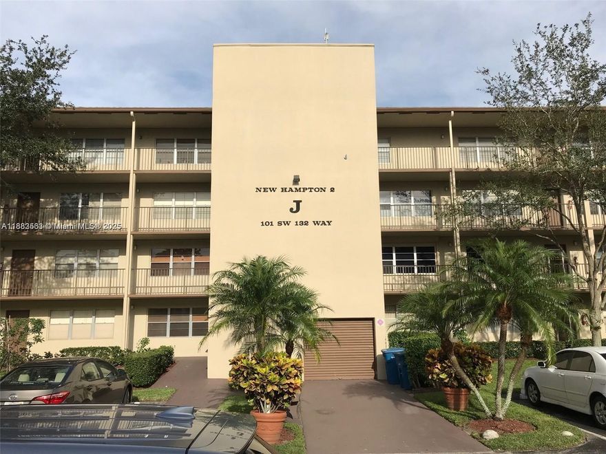 BEAUTIFUL 1 BED/1.5 BATH WITH GARDEN/LAKE VIEWS.  UPGRADED KITCHEN AND BATHS.  NEWER APPLIANCES!  EXCELLENT LOCATION IN THE HEART OF PEMBROKE PINES. LAUNDRY ROOM ON EVERY FLOOR.  THIS COMPLEX CONTAINS A MILLION DOLLAR CLUB HOUSE WITH 2 FITNESS CENTERS, 24/7 SECURITY, 8 HEATED POOLS AND SPA, COMPLIMENTARY BUS TRANSPORTATION, TENNIS, THEATERS, SHOWS, AND MUCH MORE.  AT LEAST 1 OCCUPANT 55+ YRS, OTHERS 18+. NEAR HOSPITALS, RESTAURANTS, AND MALLS.  ASSOCIATION TAKES 30 DAYS FOR APPROVAL.  CABLE, WATER, AND INTERNET ARE INCLUDED!
