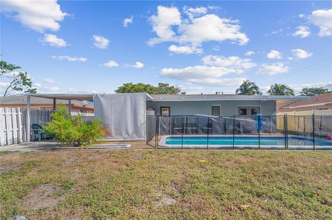 Tiny photo for 1831 NW 1st Ter, Pompano Beach, FL 33060 (MLS # A12026618)