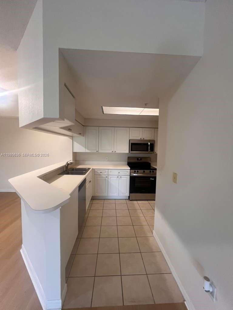 SAN MATERA THE GARDENS CO - Residential Lease