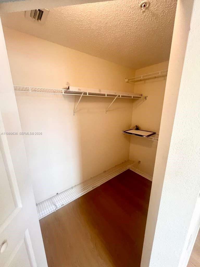 SAN MATERA THE GARDENS CO - Residential Lease