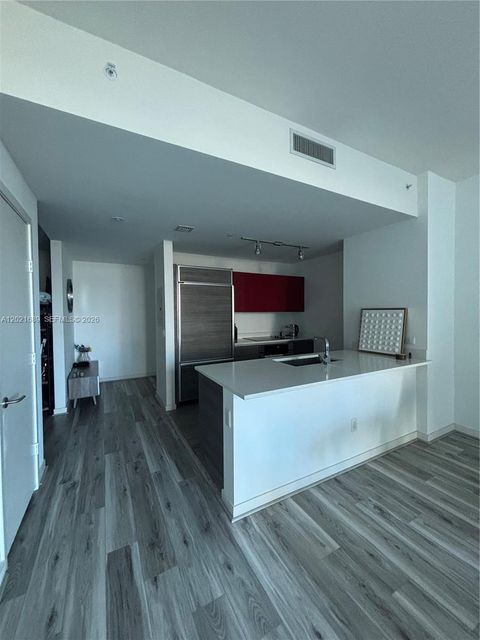 1100 S Miami Ave 802 Miami FL 33130