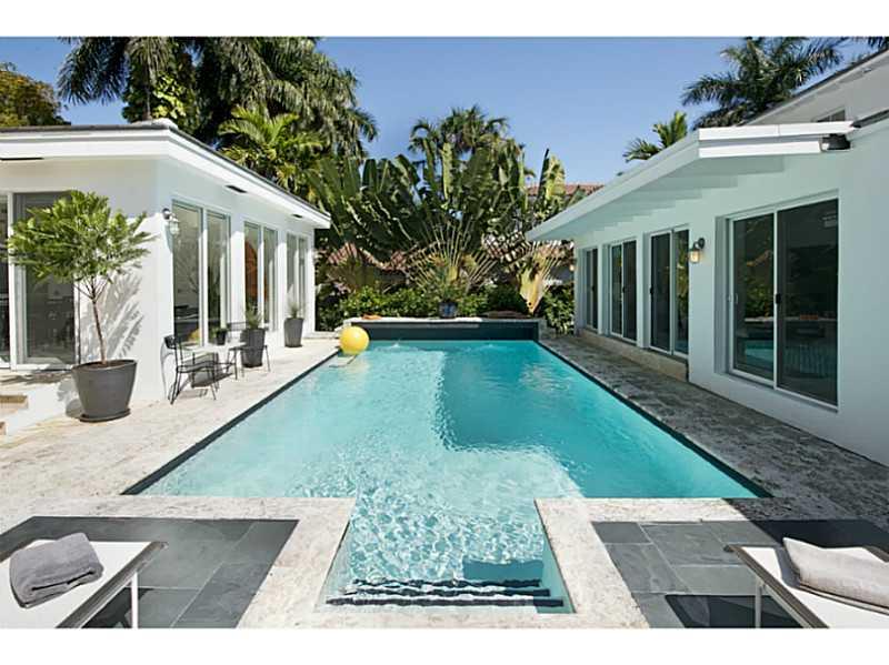 SAN MARINO ISLAND - Residential