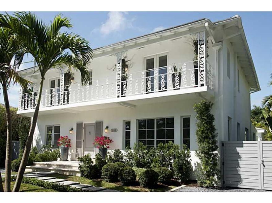 Elegant and stately Venetian Islands pool home and guest house. New and total renovation, built to the highest standards.  5 bedrooms/5 1/2 bathrooms Fine architectural details. Fireplace. European style bathrooms.  Serenity and privacy amid lush landscap ing. Fine marble and hardwood flooring. Open deluxe kitchen with Sub-Zero, Wolf, Miele.  Wine storage,pantry and laundry room, huge closets. 15x35' pool.  Large guest house with kitchen/dining/living areas.   Truly ready to move in.  Must be seen!