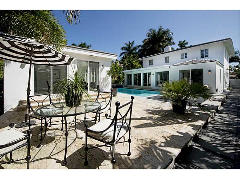 SAN MARINO ISLAND - Residential
