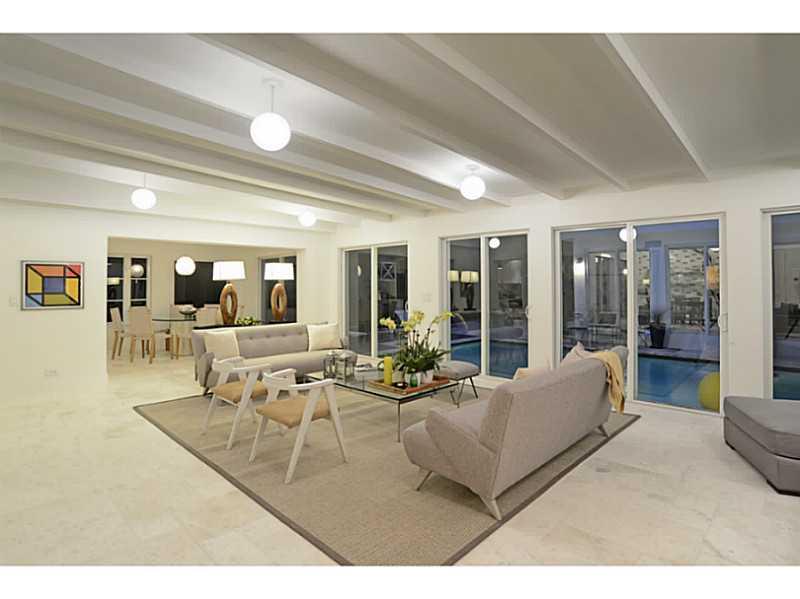 SAN MARINO ISLAND - Residential