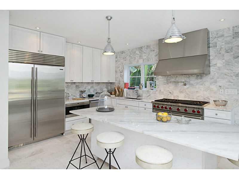SAN MARINO ISLAND - Residential