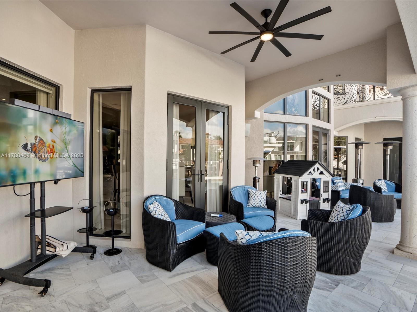 EASTERN SHORES 1ST ADDN - Residential