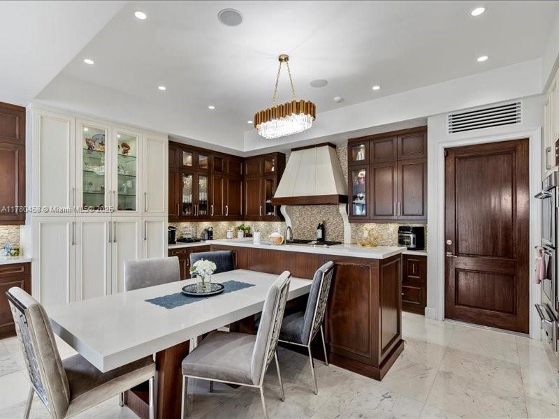 EASTERN SHORES 1ST ADDN - Residential