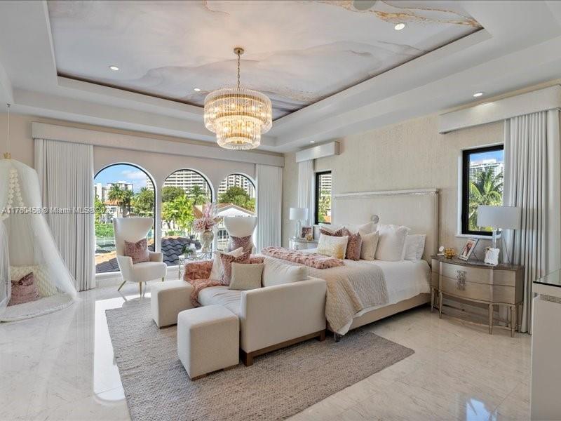 EASTERN SHORES 1ST ADDN - Residential