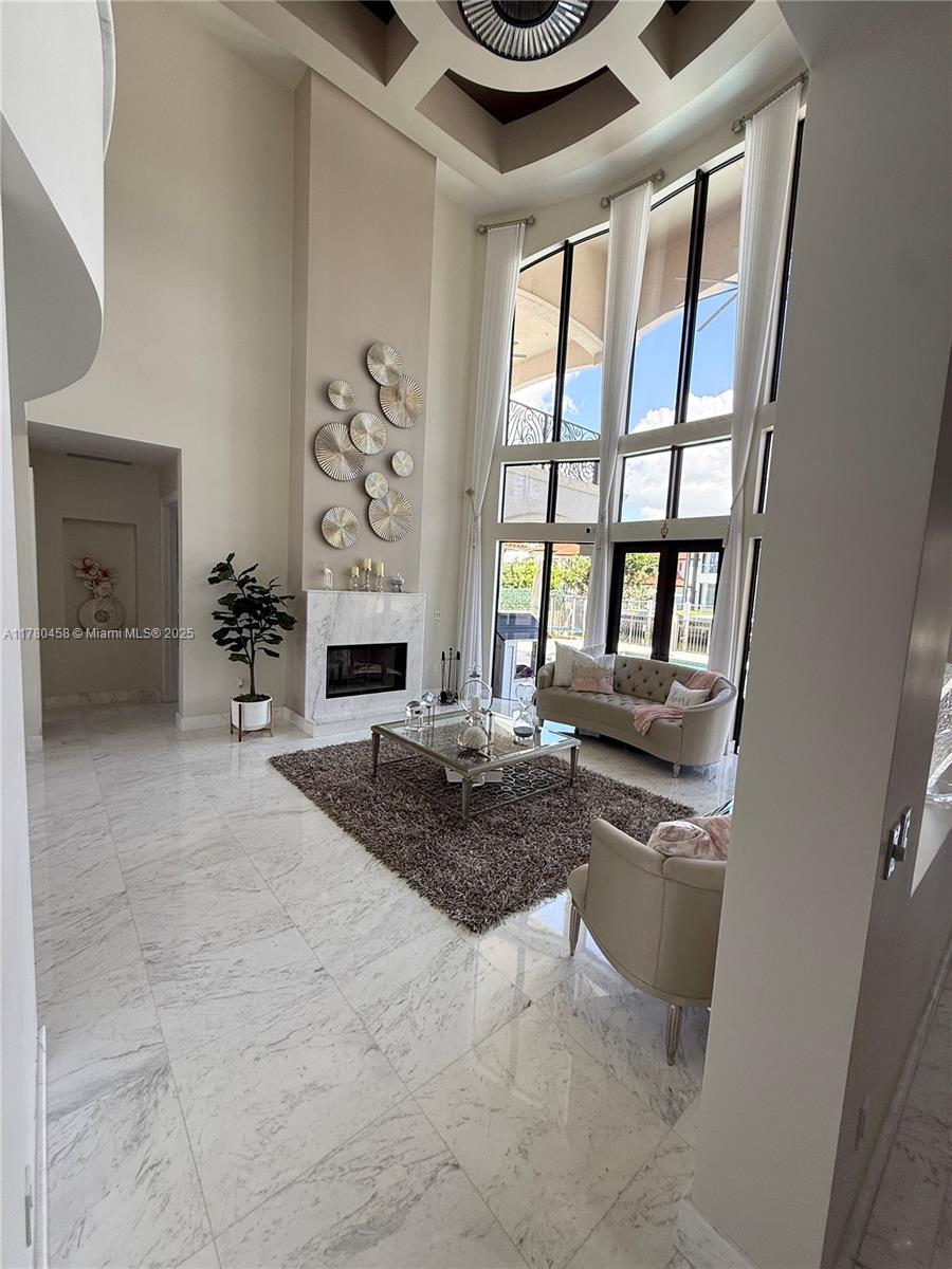 EASTERN SHORES 1ST ADDN - Residential