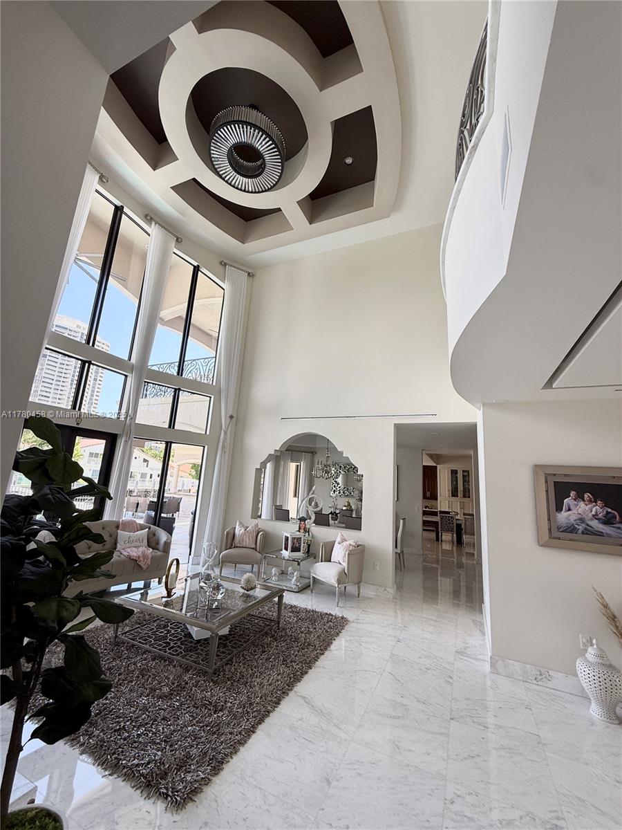 EASTERN SHORES 1ST ADDN - Residential