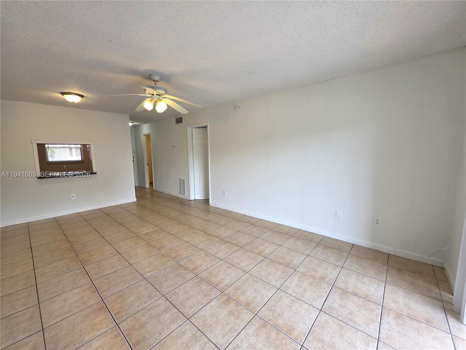 BROOKFIELD SQUARE CONDO - Residential