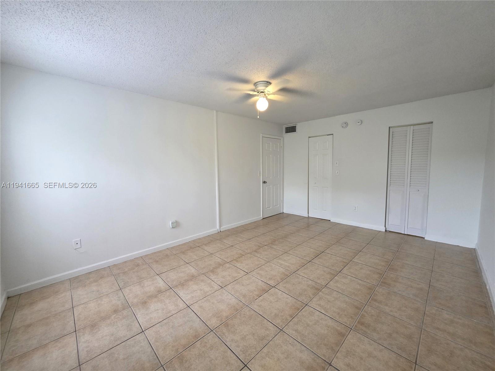 BROOKFIELD SQUARE CONDO - Residential