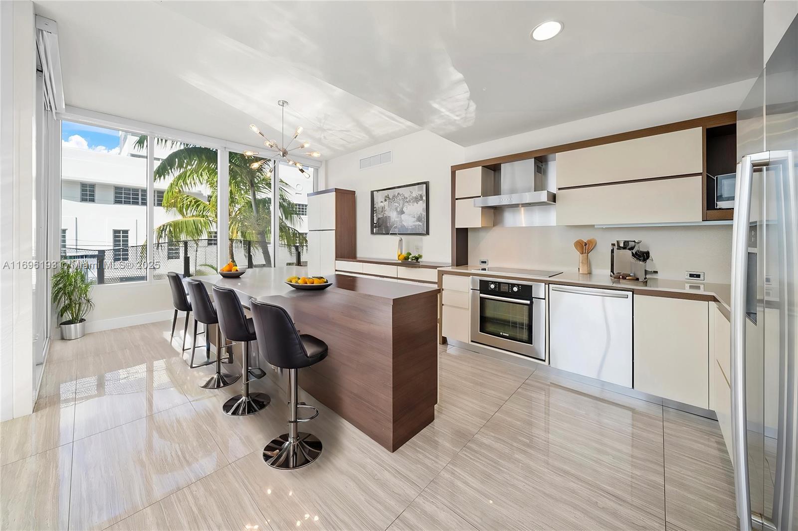 2100 Park Ave 207