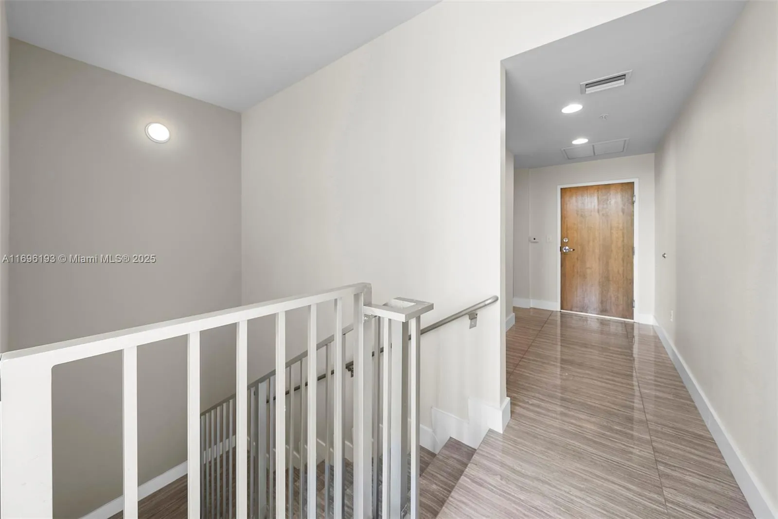 Miami Beach, Florida 33139, United States, 4 Bedrooms Bedrooms, ,5 BathroomsBathrooms,Residential,Active,31802