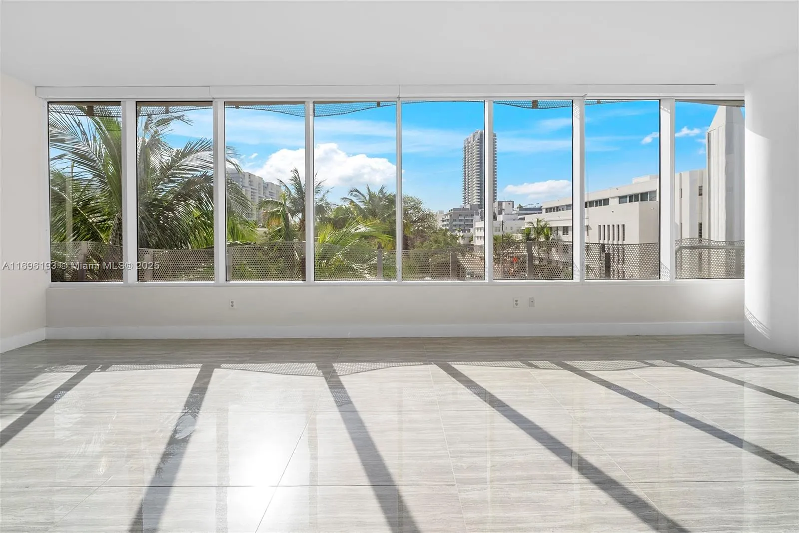 Miami Beach, Florida 33139, United States, 4 Bedrooms Bedrooms, ,5 BathroomsBathrooms,Residential,Active,31802