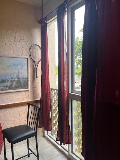 LOS ARBOLES CONDO - Residential