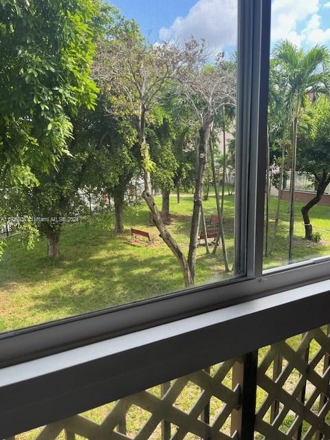 LOS ARBOLES CONDO - Residential