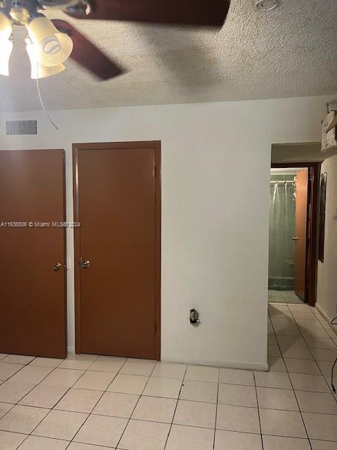 LOS ARBOLES CONDO - Residential