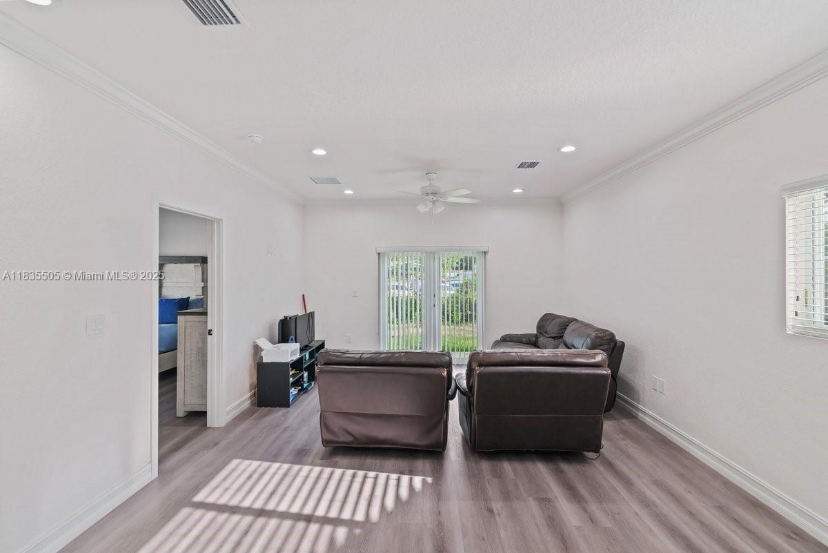 1ST ADDN TO MAGNOLIA SUB - Residential