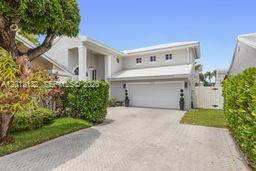 CORAL CREEK - Residential