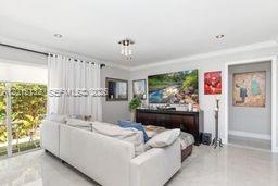 CORAL CREEK - Residential