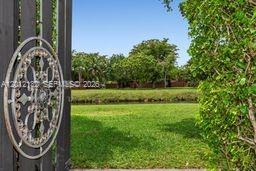 CORAL CREEK - Residential