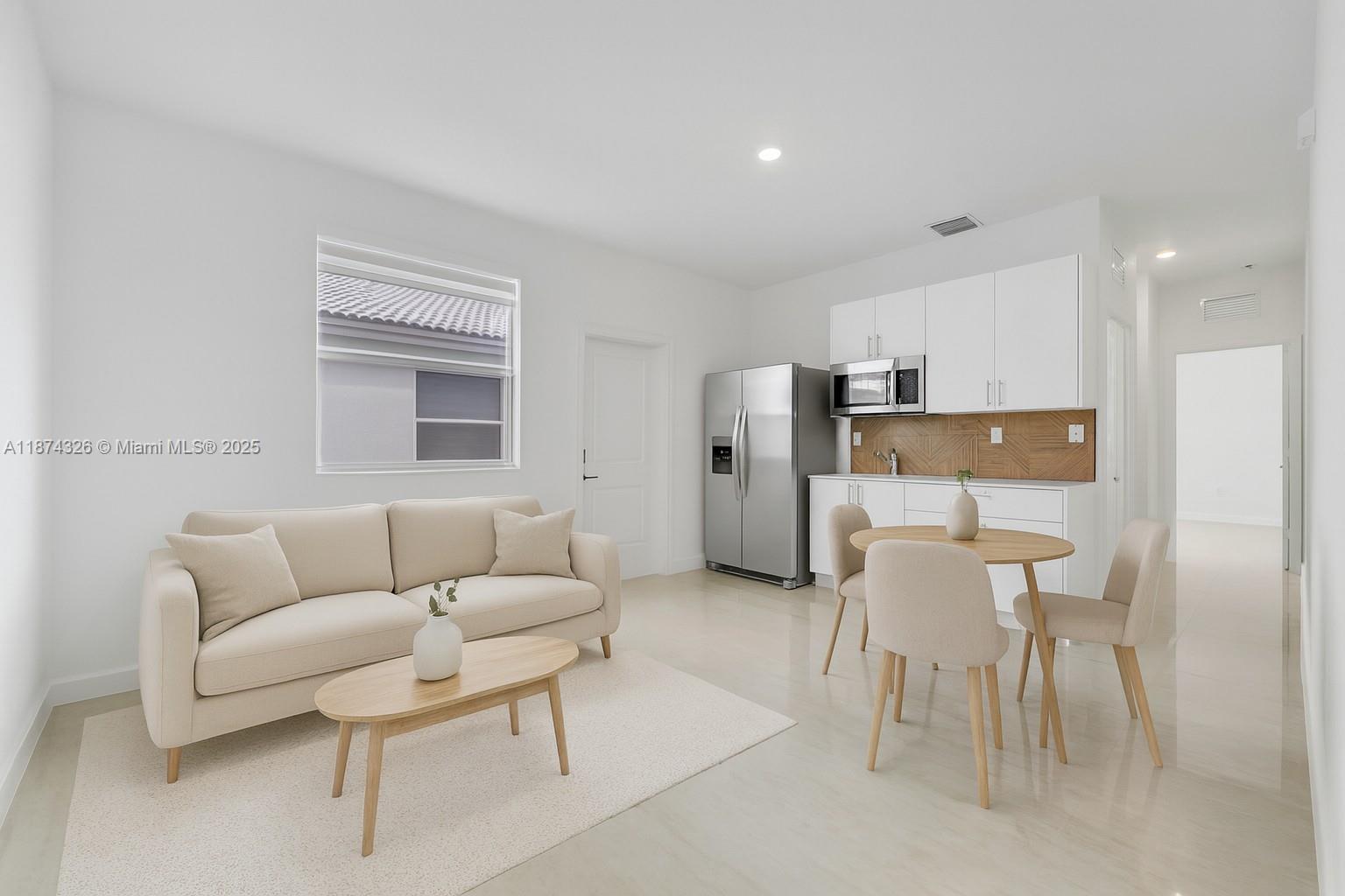 KINGS GROVE - Residential