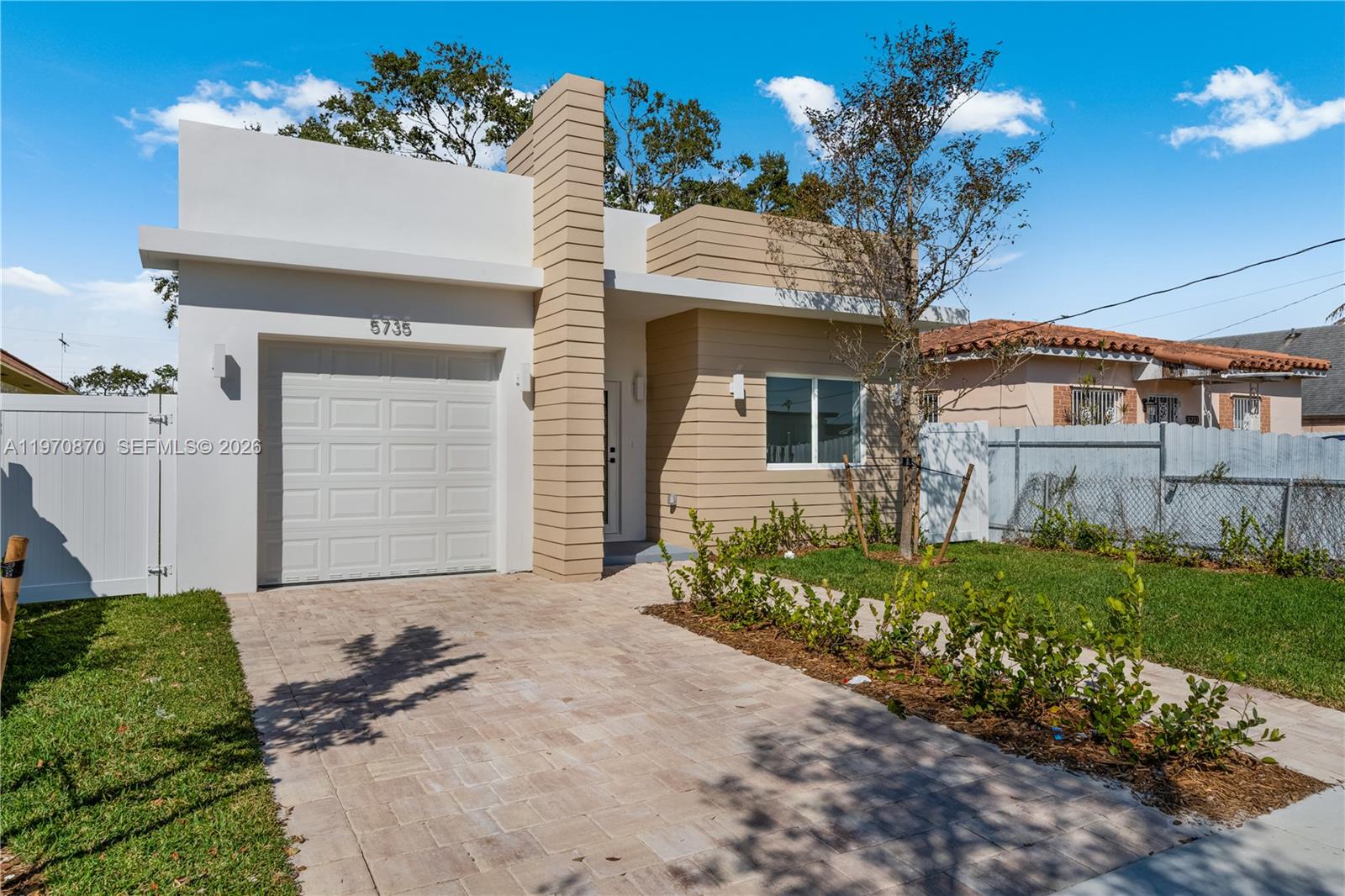 WESTLAWN CORRECTED PL - Residential