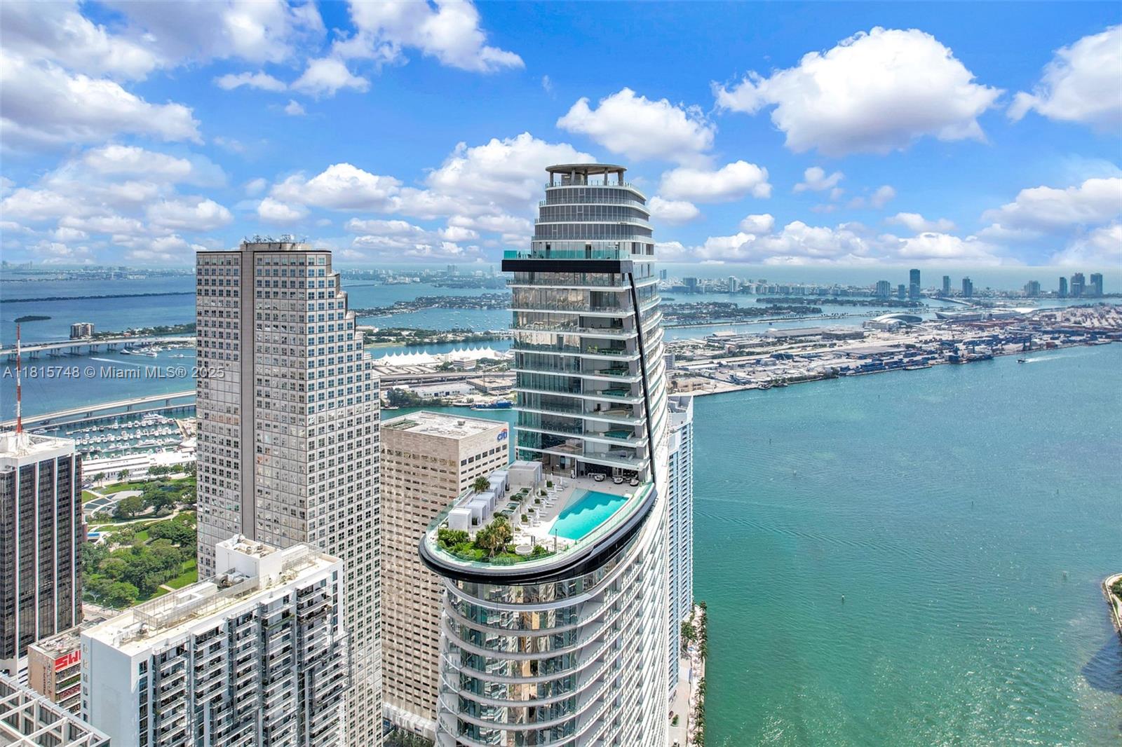 Rental Property at 300 Biscayne Blvd Way 503, Miami, Broward County, Florida - Bedrooms: 2 
Bathrooms: 3  - $14,500 MO.